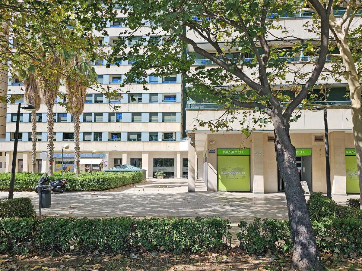 Apartamentos Las Ciencias B Valenza Esterno foto